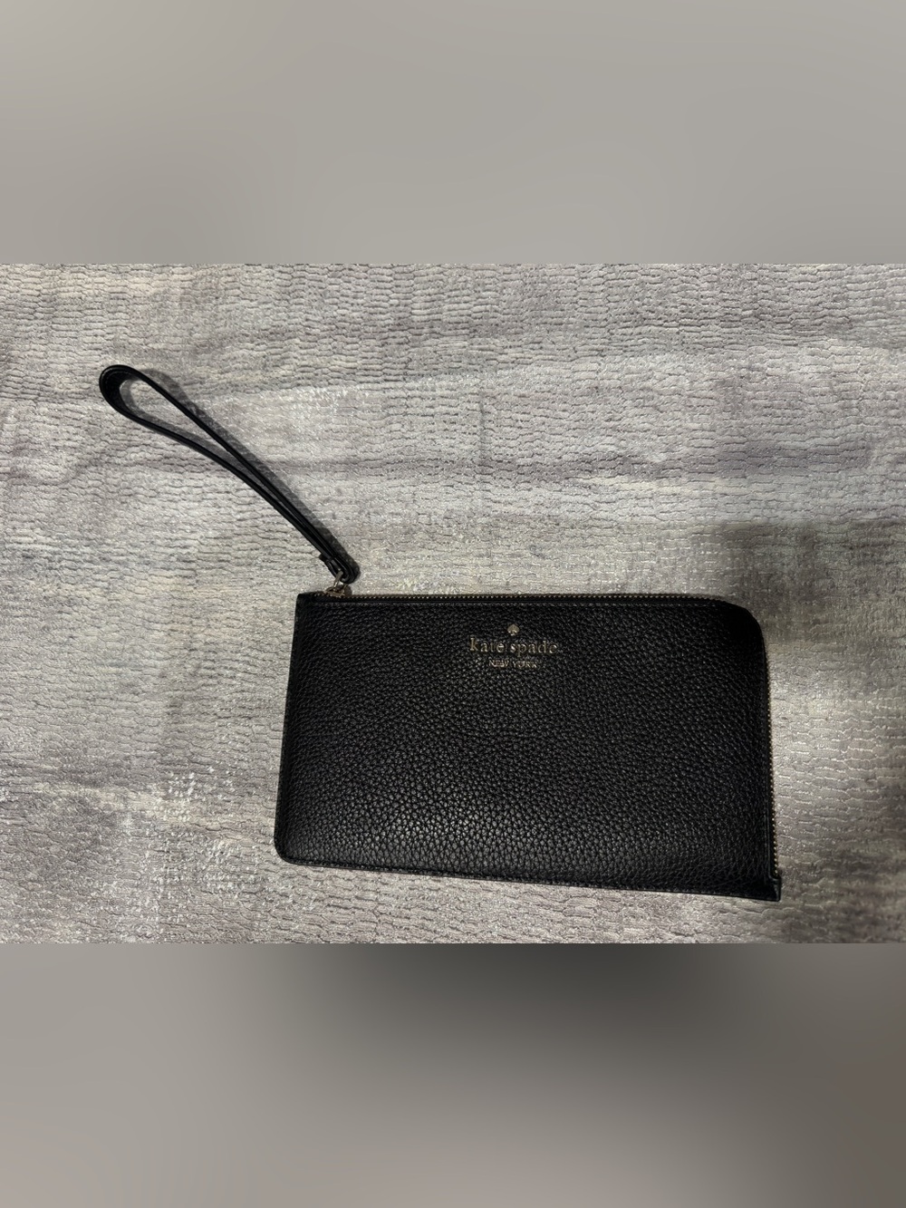 Kate Spade Wristlet - Pebbled Leather
